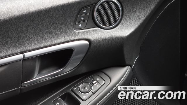 Hyundai Sonata 2022 — photo 25