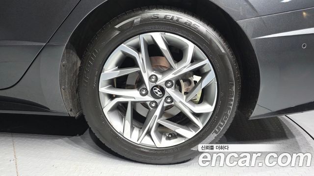 Hyundai Sonata 2022 — photo 7