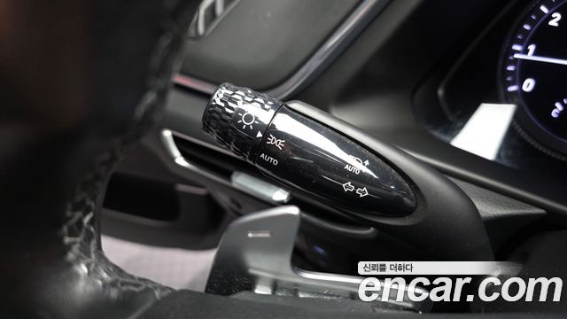 Hyundai Sonata 2022 — photo 28