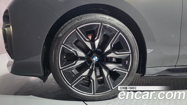 BMW i7 2025 — photo 5