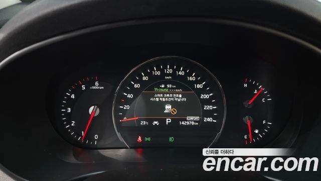 Kia Sorento 2018 — photo 8