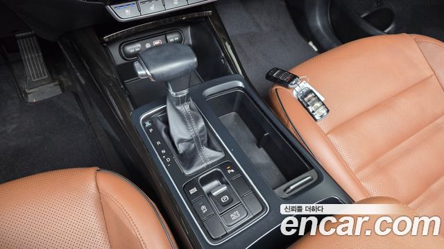 Kia Sorento 2018 — photo 9
