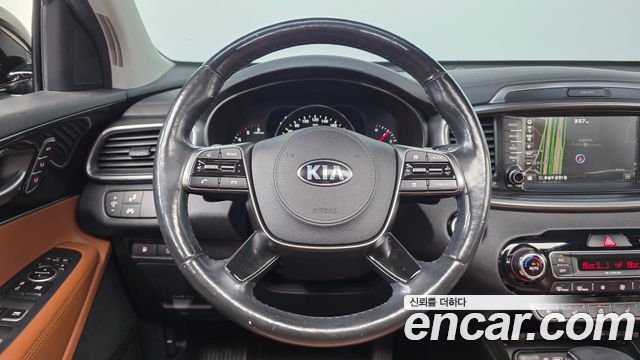 Kia Sorento 2018 — photo 13