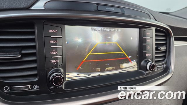 Kia Sorento 2018 — photo 14