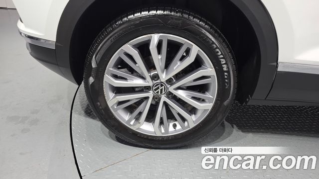 Volkswagen T-Roc 2021 — photo 5