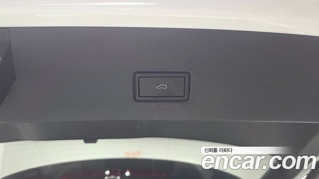 Volkswagen T-Roc 2021 — photo 27