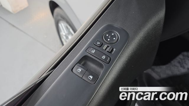 Hyundai Staria 2022 — photo 19