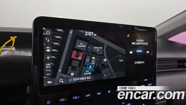 Hyundai Staria 2022 — photo 24