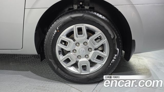 Hyundai Staria 2022 — photo 7