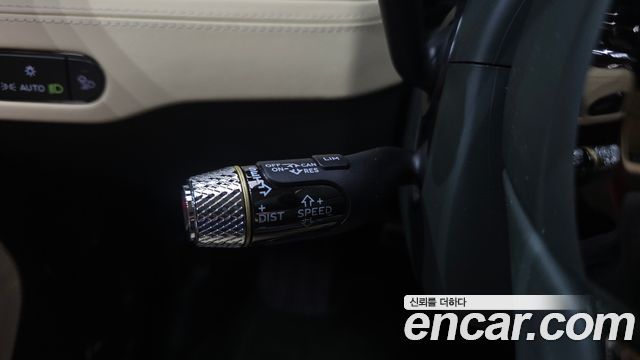 Bentley Continental 2025 — photo 29