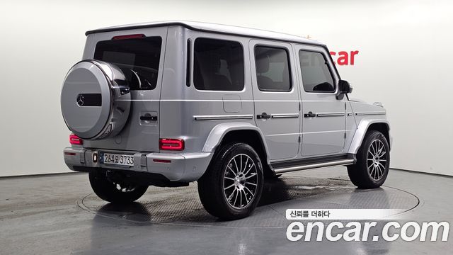 Mercedes-Benz G-Class 2024 — photo 2