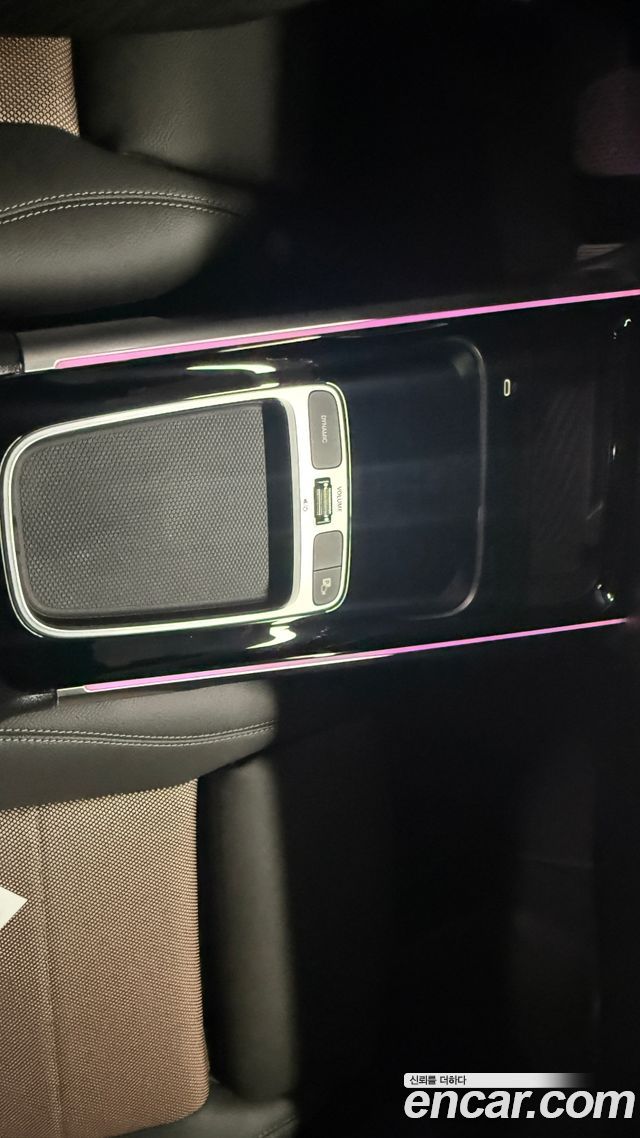 Mercedes-Benz EQB 2024 — photo 18