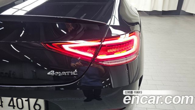 Mercedes-Benz CLS-Class 2022 — photo 9