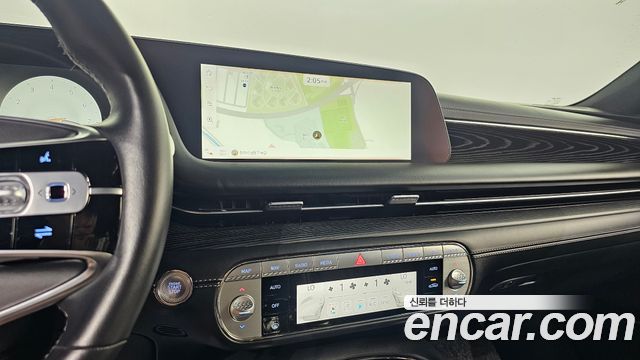 Genesis G90 2022 — photo 13