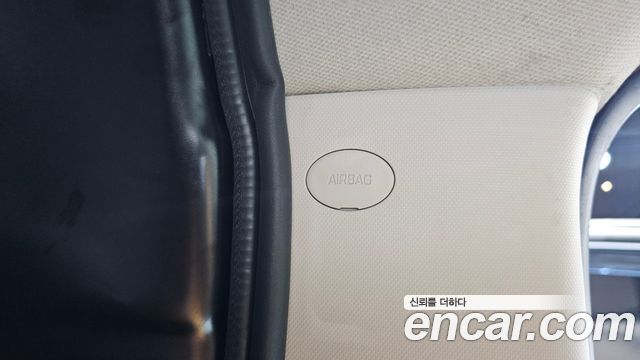 Hyundai Staria 2023 — photo 29