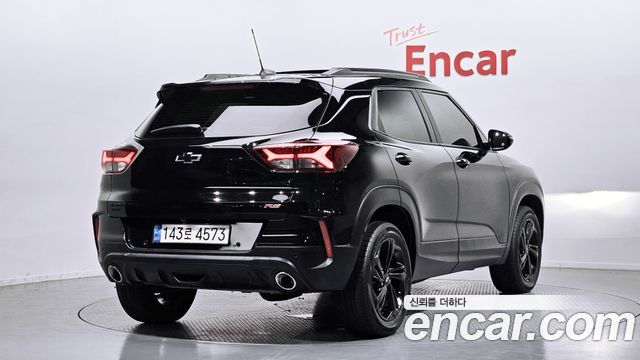 ChevroletGMDaewoo Trailblazer 2022 — photo 2