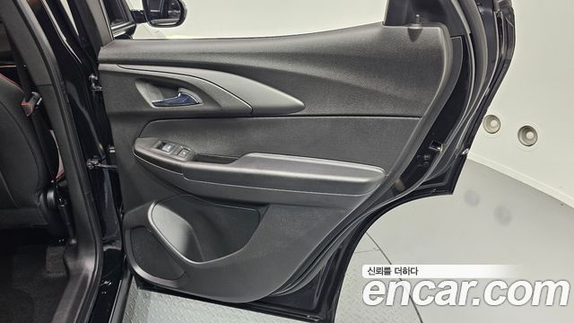 ChevroletGMDaewoo Trailblazer 2022 — photo 15