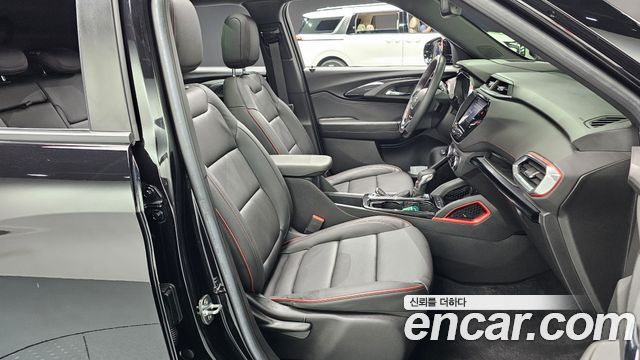ChevroletGMDaewoo Trailblazer 2022 — photo 16