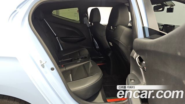 Hyundai Veloster 2020 — photo 17