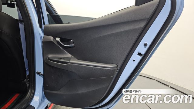 Hyundai Veloster 2020 — photo 15