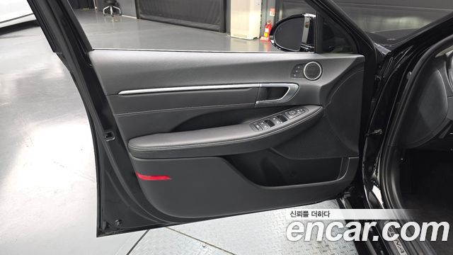 Hyundai Sonata 2022 — photo 14