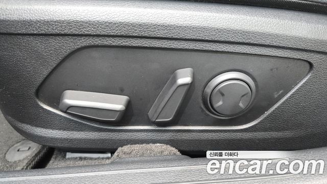 Hyundai Sonata 2022 — photo 31