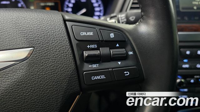 Hyundai Genesis 2016 — photo 15