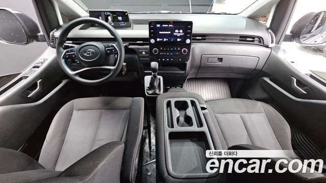 Hyundai Staria 2022 — photo 7