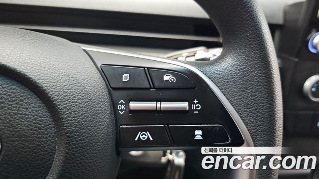 Hyundai Staria 2022 — photo 16
