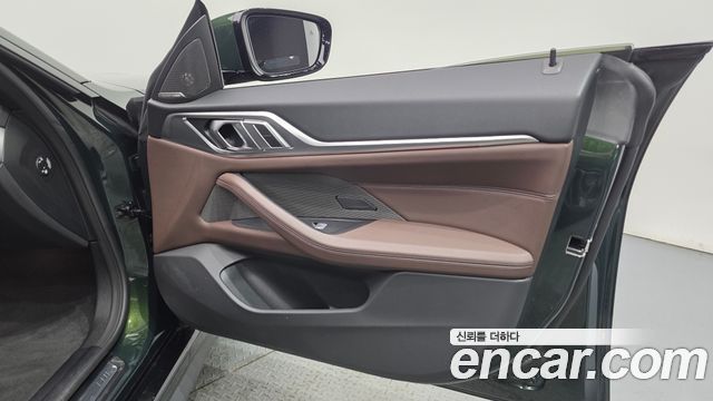 BMW 4-Series 2024 — photo 14