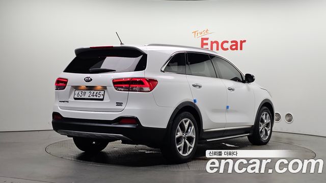 Kia Sorento 2015 — photo 2