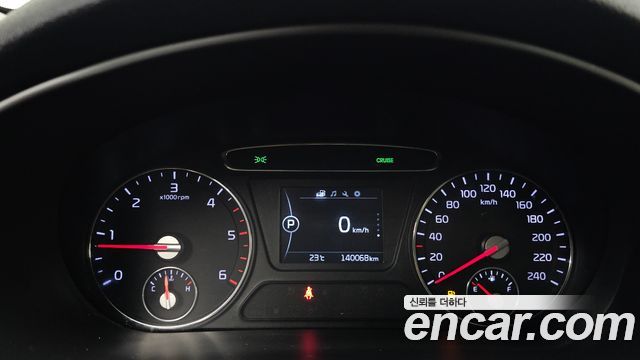 Kia Sorento 2015 — photo 11