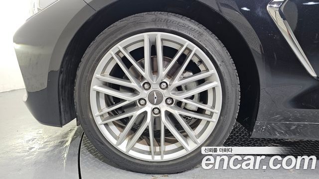 Genesis G70 2019 — photo 5