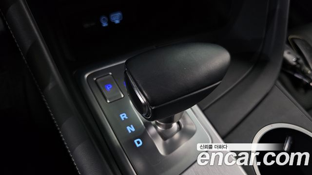 Genesis G70 2019 — photo 12