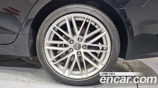 Genesis G70 2019 — photo 7