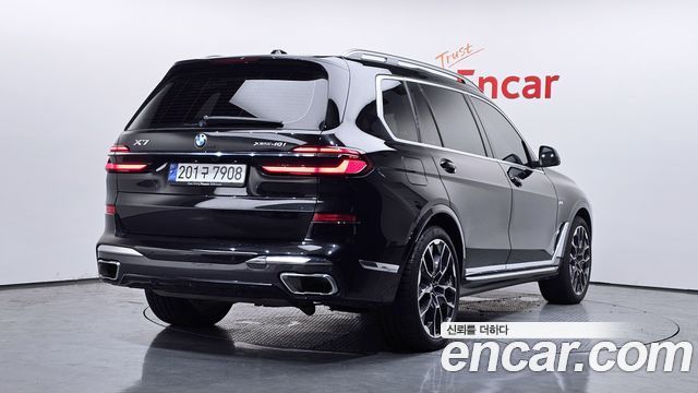BMW X7 2025 — photo 2