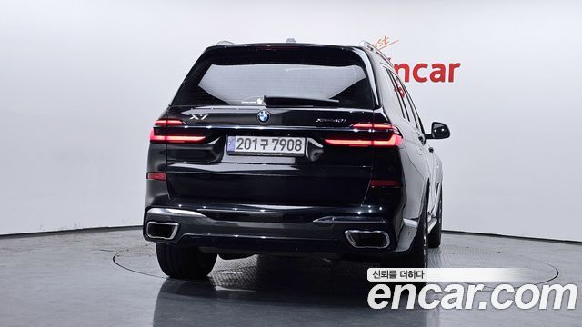 BMW X7 2025 — photo 4