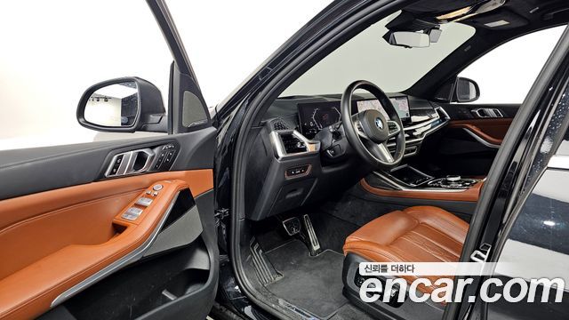 BMW X7 2025 — photo 10