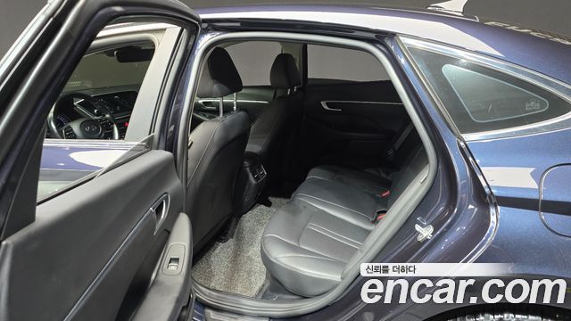 Hyundai Sonata 2020 — photo 11