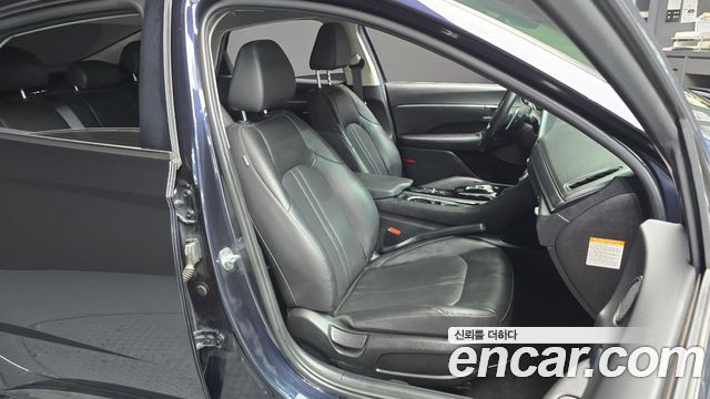 Hyundai Sonata 2020 — photo 12