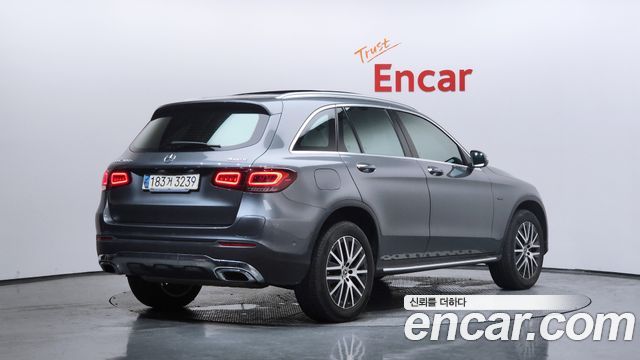 Mercedes-Benz GLC-Class 2021 — photo 2