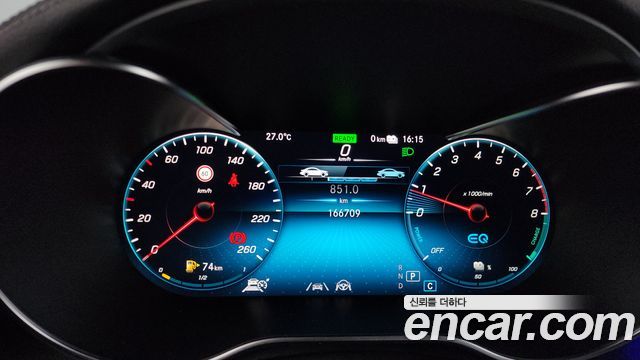 Mercedes-Benz GLC-Class 2021 — photo 8