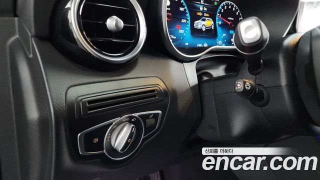 Mercedes-Benz GLC-Class 2021 — photo 20