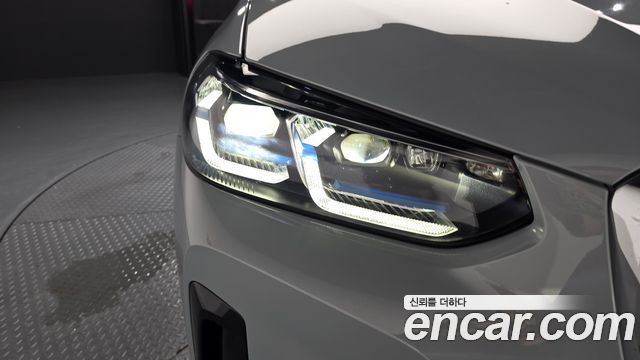 BMW X4 2025 — photo 8
