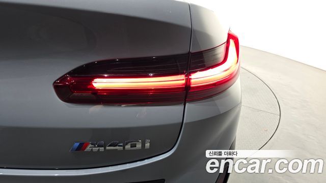 BMW X4 2025 — photo 9