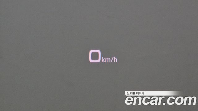 Audi Q8 2021 — photo 17