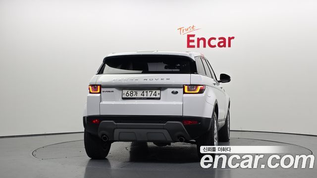 Land Rover Range Rover Evoque 2018 — photo 4