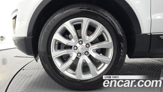 Land Rover Range Rover Evoque 2018 — photo 5