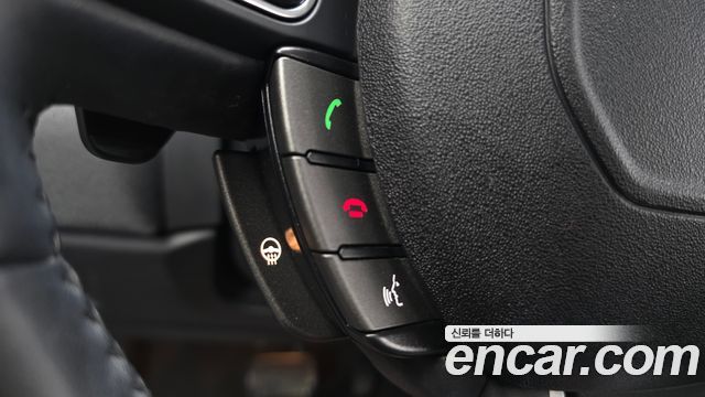 Land Rover Range Rover Evoque 2018 — photo 18