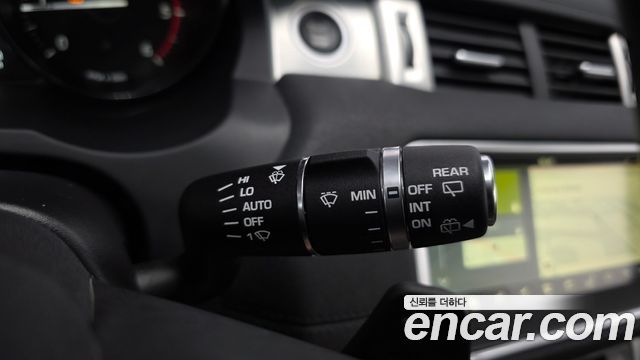 Land Rover Range Rover Evoque 2018 — photo 19